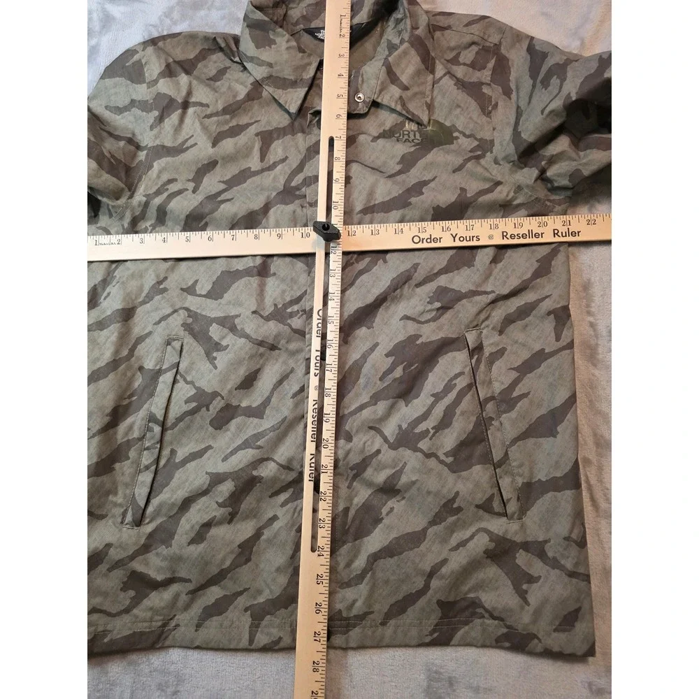 The North Face DryVent Jacket Mens Size S Green Camo Tiger Stripe Coaches